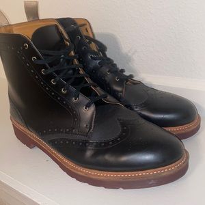 Dr.Martin Bentley Men size 12